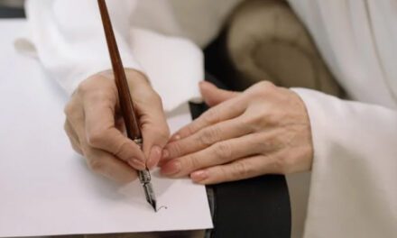 How To Write a Letter of Recommendation for a Co-Worker?